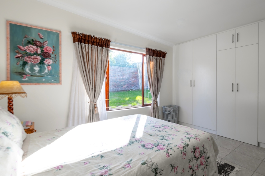 3 Bedroom Property for Sale in Heatherlands Western Cape